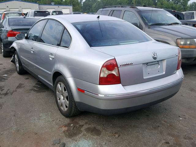WVWRH63B82P226572 - 2002 VOLKSWAGEN PASSAT GLX SILVER photo 3
