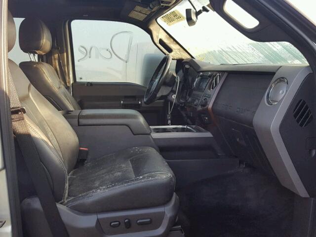 1FT7W2BT3CEB57027 - 2012 FORD F250 SILVER photo 5