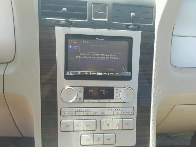 5LMFU285X8LJ20238 - 2008 LINCOLN NAVIGATOR BLUE photo 9