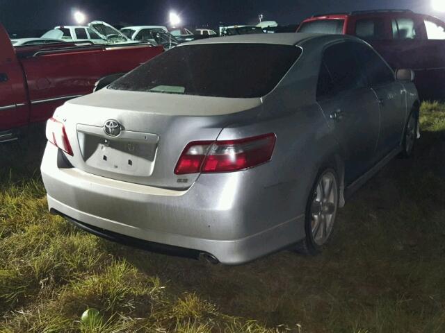 4T1BE46KX8U201365 - 2008 TOYOTA CAMRY GRAY photo 4