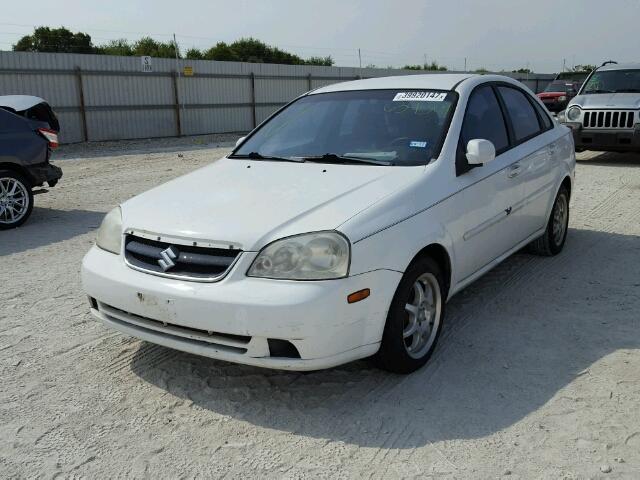 KL5JD56Z67K634509 - 2007 SUZUKI FORENZA BA WHITE photo 2