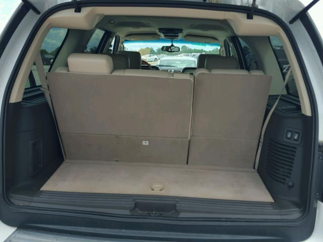 5LMFU27R13LJ01560 - 2003 LINCOLN NAVIGATOR 白色 照片 9