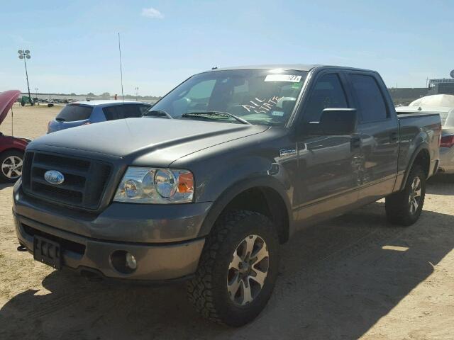 1FTPW14556FA50679 - 2006 FORD F150 GRAY photo 2