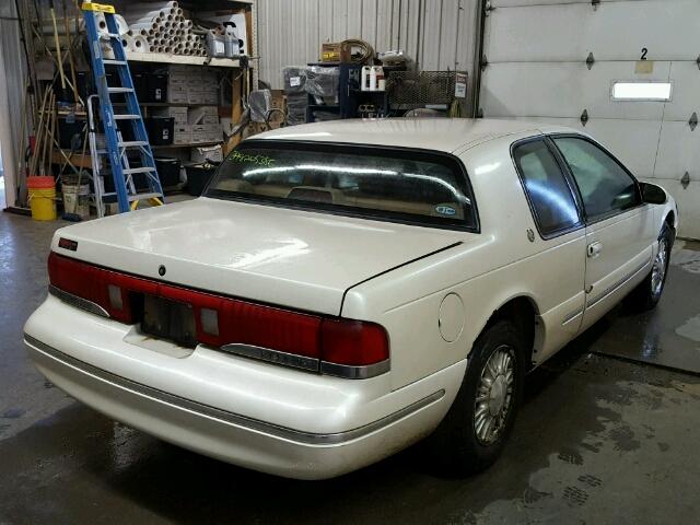 1MELM6248TH631488 - 1996 MERCURY COUGAR XR7 WHITE photo 4