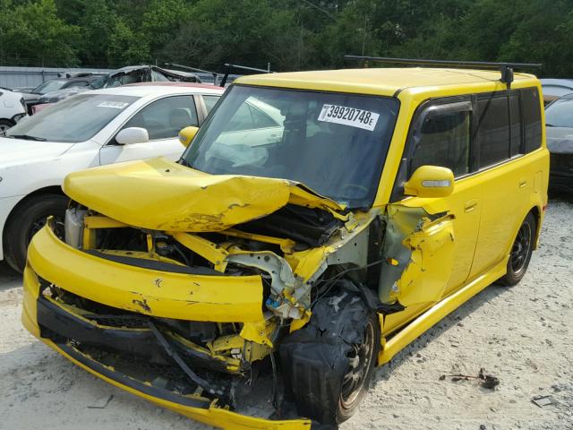 JTLKT334454017470 - 2005 TOYOTA SCION XB Gelb Foto 2