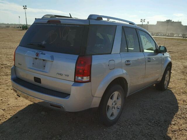 5GZCZ63426S875032 - 2006 SATURN VUE SILVER photo 4