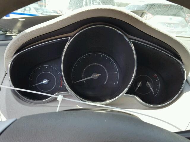 1G1ZA5EU2CF252940 - 2012 CHEVROLET MALIBU LS WHITE photo 8