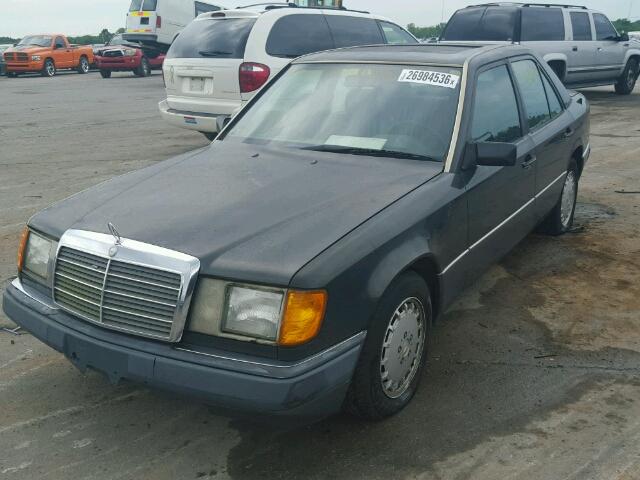 WDBEA28E6PB997503 - 1993 MERCEDES-BENZ 300 E 2.8 GRAY photo 2