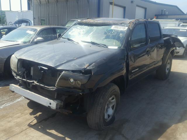 5TELU42N66Z292196 - 2006 TOYOTA TACOMA DOU შავი ფოტო 2