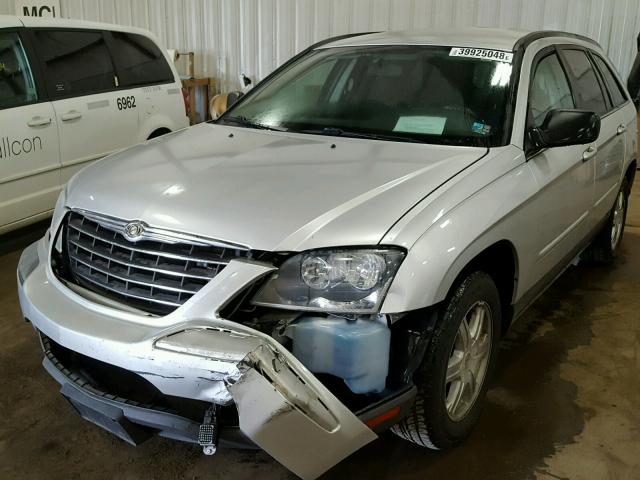 2A4GM68496R815657 - 2006 CHRYSLER PACIFICA T SILVER photo 2
