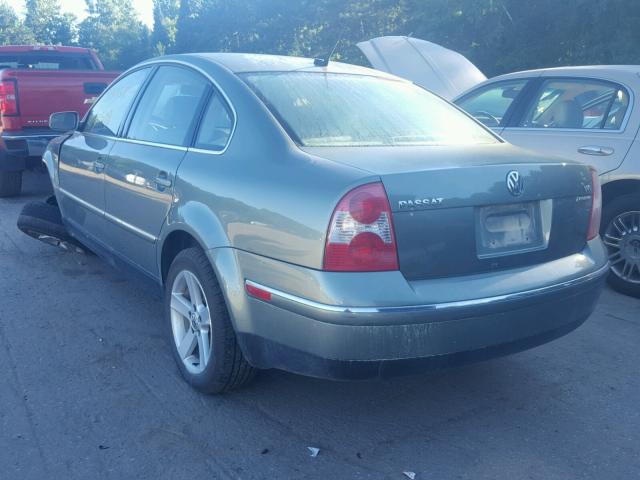 WVWTH63B04P142335 - 2004 VOLKSWAGEN PASSAT GLX GREEN photo 3