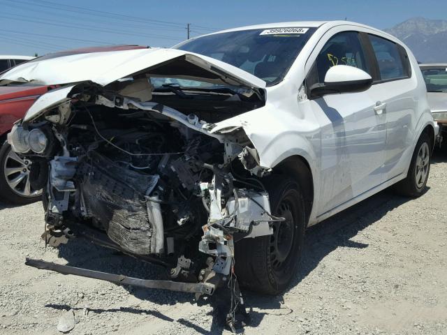 1G1JA6SH6F4134710 - 2015 CHEVROLET SONIC LS 白色 照片 2