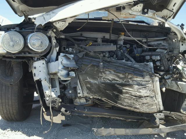 1G1JA6SH6F4134710 - 2015 CHEVROLET SONIC LS 白色 照片 9