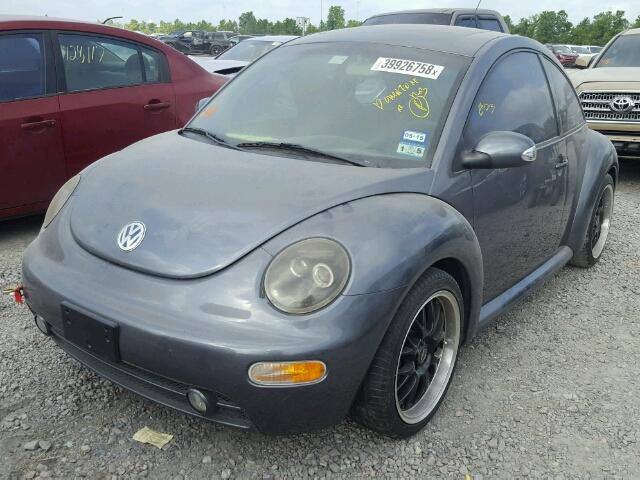 3VWCR31CX4M411595 - 2004 VOLKSWAGEN NEW BEETLE 灰色 照片 2