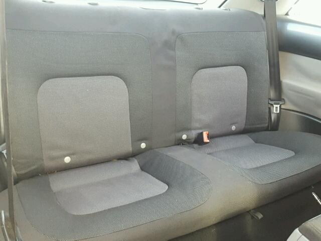 3VWCR31CX4M411595 - 2004 VOLKSWAGEN NEW BEETLE 灰色 照片 6
