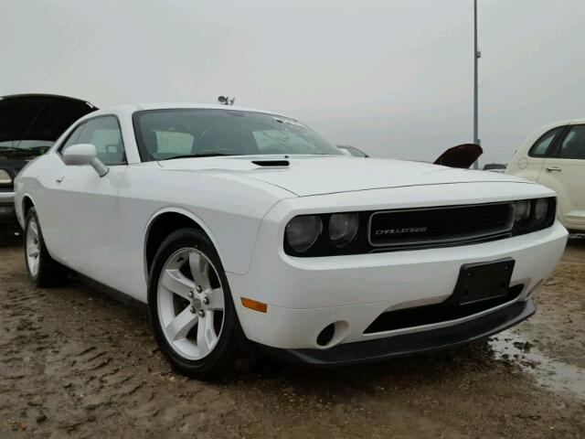 2C3CDYAGXEH111710 - 2014 DODGE CHALLENGER WHITE photo 1