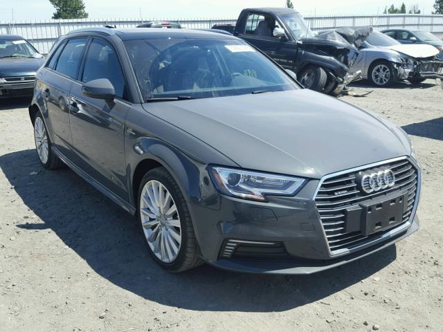 WAUUPBFF3HA110872 - 2017 AUDI A3 E-TRON GREEN photo 1