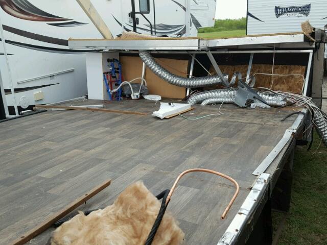 4YDF37526GA740433 - 2016 KEYSTONE MONTANA TAN photo 5