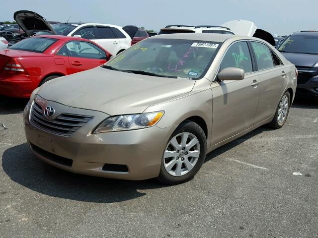 4T1BB46K68U036813 - 2008 TOYOTA CAMRY HYBR GOLD photo 2