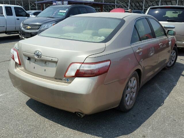 4T1BB46K68U036813 - 2008 TOYOTA CAMRY HYBR GOLD photo 4