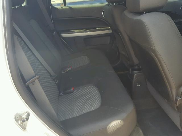 3GNBAAFW4BS652694 - 2011 CHEVROLET HHR LS WHITE photo 6