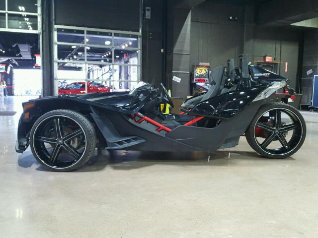 57XAAPFA6G5108735 - 2016 POLARIS SLINGSHOT BLACK photo 5