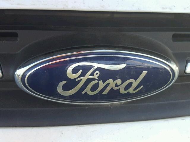 1FMCU0GX0EUD31323 - 2014 FORD ESCAPE WHITE photo 9