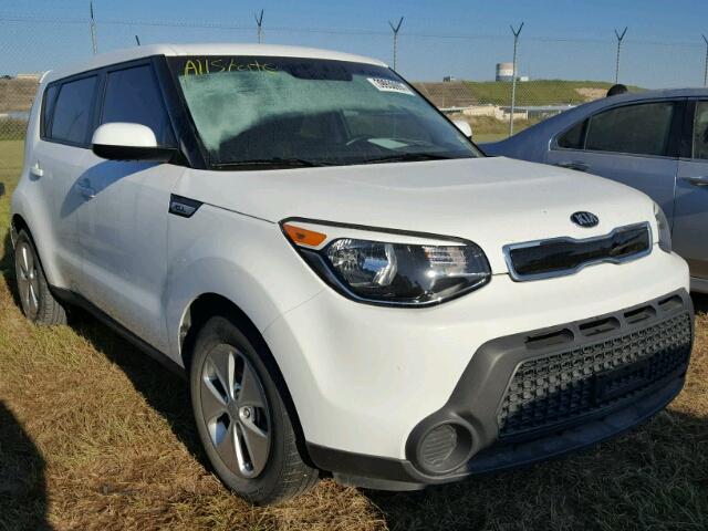 KNDJP3A52F7189438 - 2015 KIA SOUL WHITE photo 1