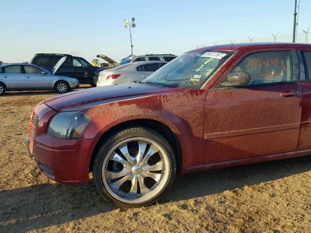 2D8GZ48V55H602232 - 2005 DODGE MAGNUM RED photo 9