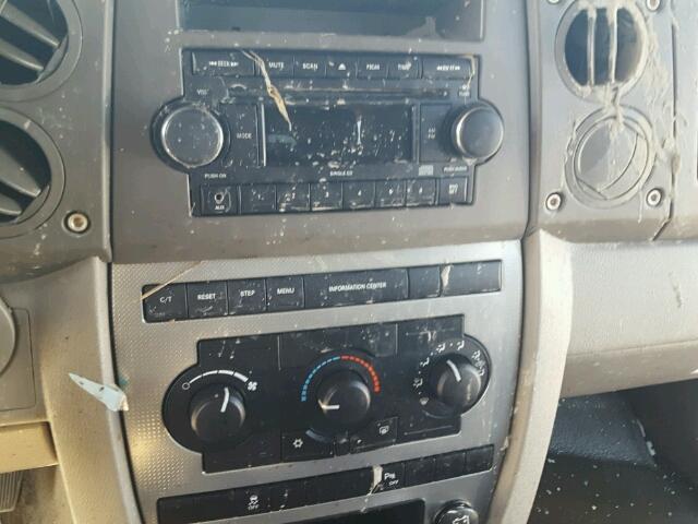 1J8HG48K16C362964 - 2006 JEEP COMMANDER GRAY photo 9