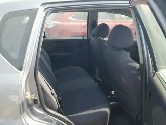 KL1TD66636B578128 - 2006 CHEVROLET AVEO BASE Gris photo 6