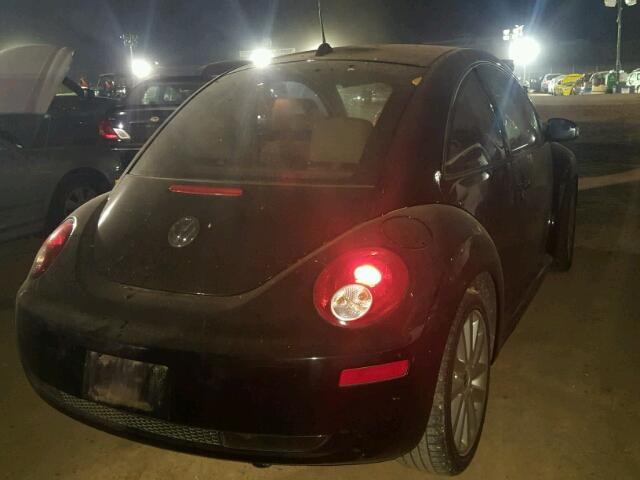 3VWRW31C28M522926 - 2008 VOLKSWAGEN NEW BEETLE BLACK photo 4