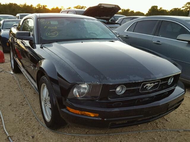 1ZVFT80N365255083 - 2006 FORD MUSTANG BLACK photo 1