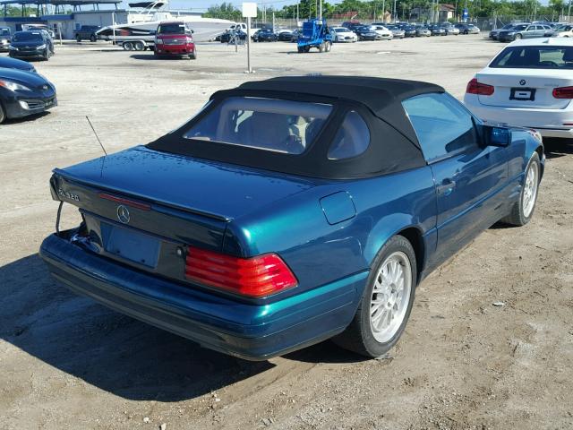 WDBFA63F1TF127754 - 1996 MERCEDES-BENZ SL 320 GREEN photo 4