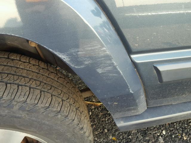 1J8HG48K07C690037 - 2007 JEEP COMMANDER GRAY photo 10