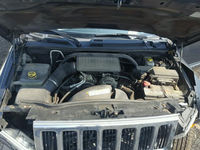 1J8HG48K07C690037 - 2007 JEEP COMMANDER GRAY photo 7