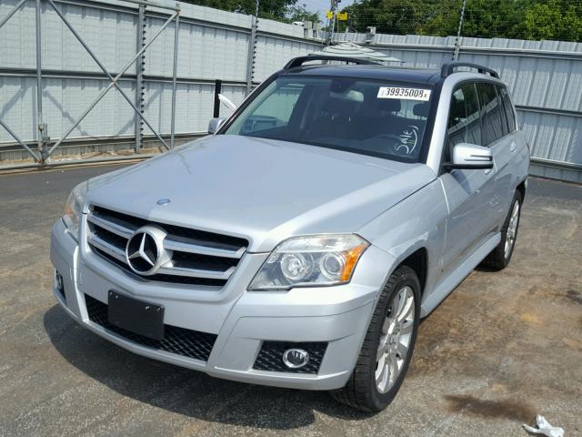 WDCGG8HB6AF448735 - 2010 MERCEDES-BENZ GLK 350 4M SILVER photo 2