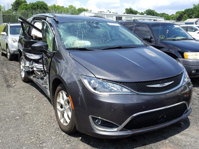 2C4RC1EG8HR832701 - 2017 CHRYSLER PACIFICA T GRAY photo 1