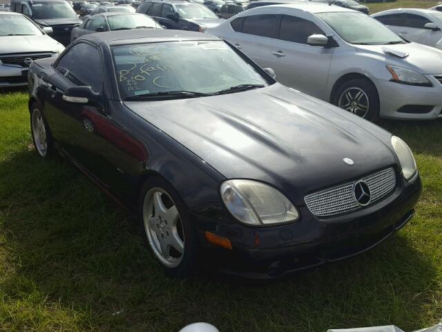 WDBKK65F31F231426 - 2001 MERCEDES-BENZ SLK 320 BLACK photo 1