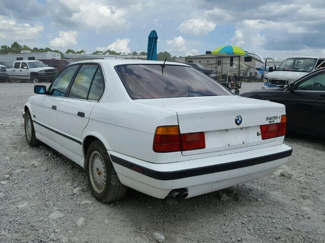 WBAHD6323SGK55157 - 1995 BMW 525 I AUTO WHITE photo 3
