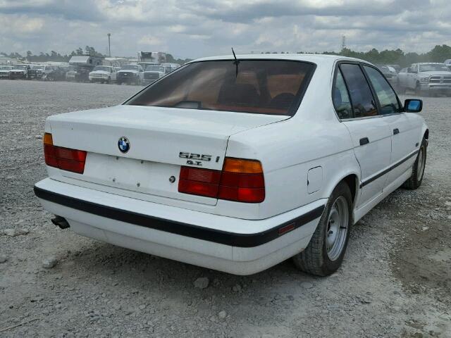 WBAHD6323SGK55157 - 1995 BMW 525 I AUTO WHITE photo 4