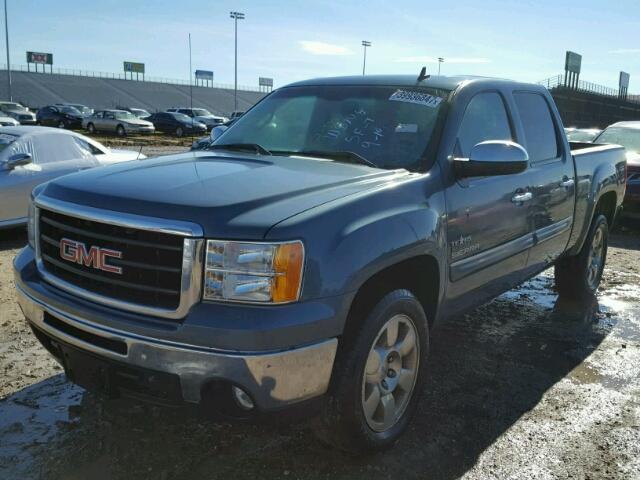 3GTP1VE02BG378630 - 2011 GMC SIERRA BLUE photo 2