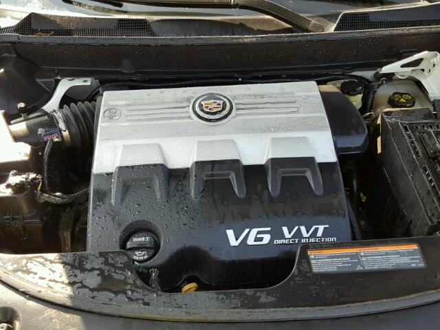 3GYFNEEY7AS565163 - 2010 CADILLAC SRX PERFOR 白色 照片 7