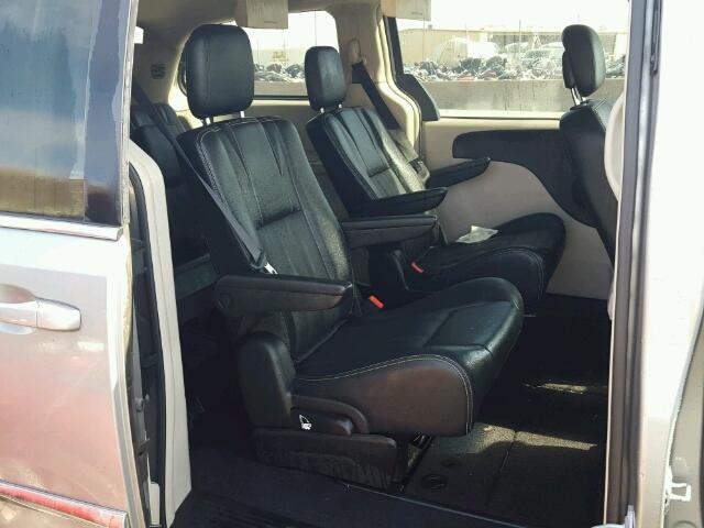 2C4RC1BG3GR186793 - 2016 CHRYSLER TOWN & COU 灰色 照片 6