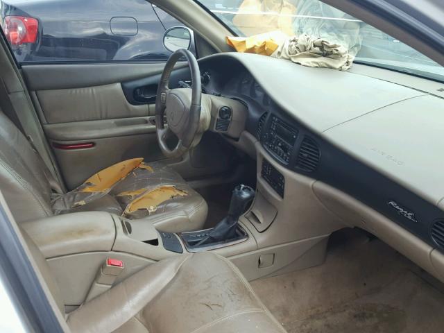 2G4WB55K311137236 - 2001 BUICK REGAL LS 银色 照片 5