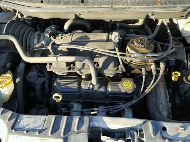 2C8GP54L84R620956 - 2004 CHRYSLER TOWN & COU SILVER photo 7