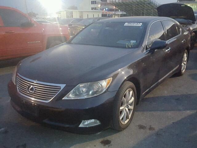 JTHGL46F575005876 - 2007 LEXUS LS 460L GRAY photo 2