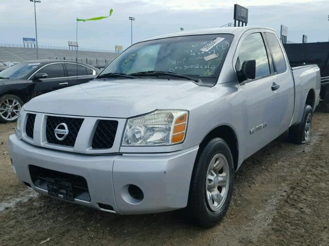 1N6BA06A76N566624 - 2006 NISSAN TITAN SILVER photo 2