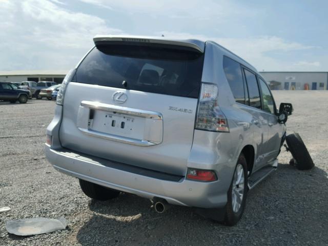 JTJBM7FX0F5116558 - 2015 LEXUS GX BASE SILVER photo 4