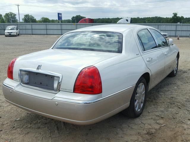 1LNHM83W84Y671084 - 2004 LINCOLN TOWN CAR U BEIGE photo 4